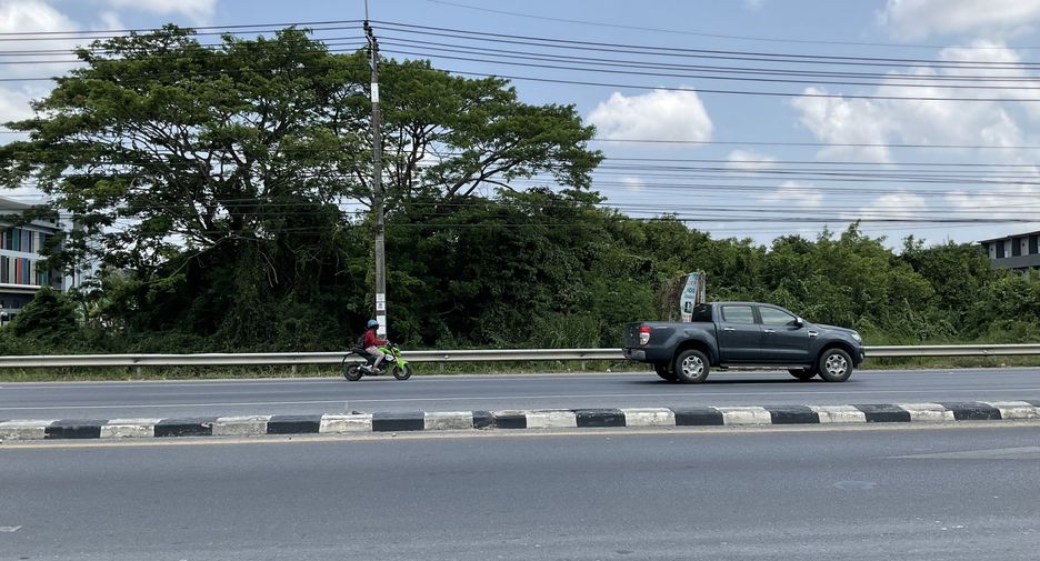 出售 土地 在 Phra Phrom, Nakhon Si Thammarat