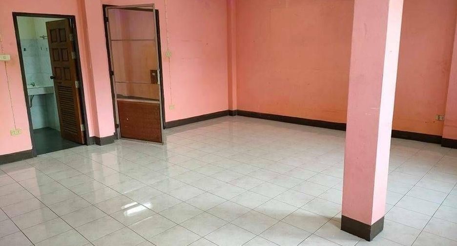 Продажа 2 спальни таунхаус в Mueang Chiang Rai, Чианг Рай