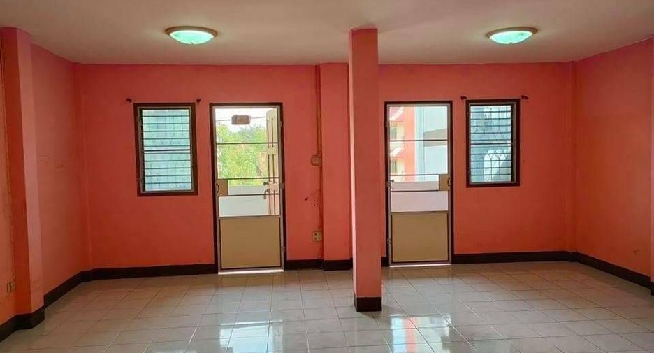 Продажа 2 спальни таунхаус в Mueang Chiang Rai, Чианг Рай