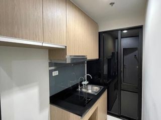 À vendre 1 chambre condo à Bang Na, Bangkok
