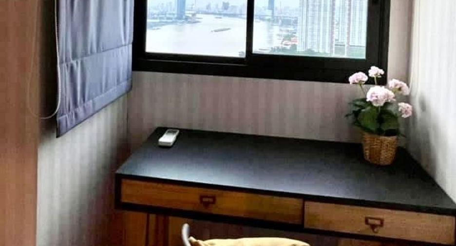 For sale 2 bedrooms condo in Yan Nawa, Bangkok