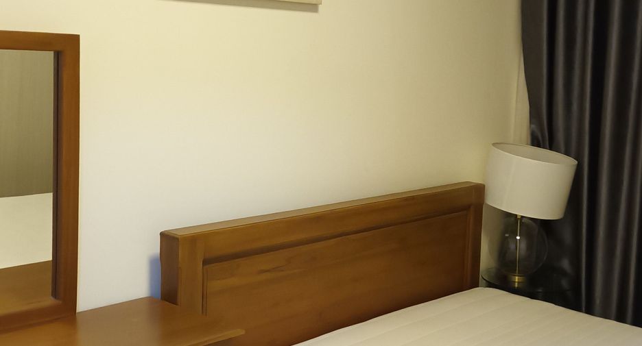 For rent studio condo in Mueang Nonthaburi, Nonthaburi
