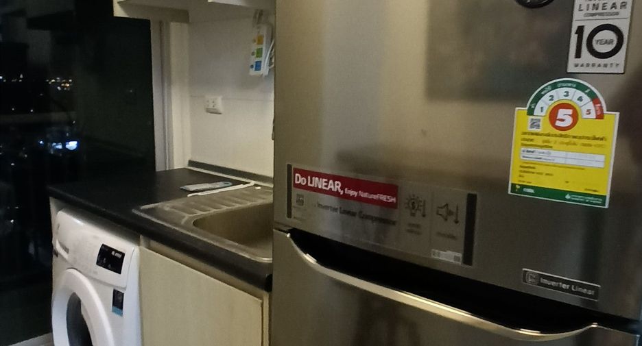 For rent studio condo in Mueang Nonthaburi, Nonthaburi