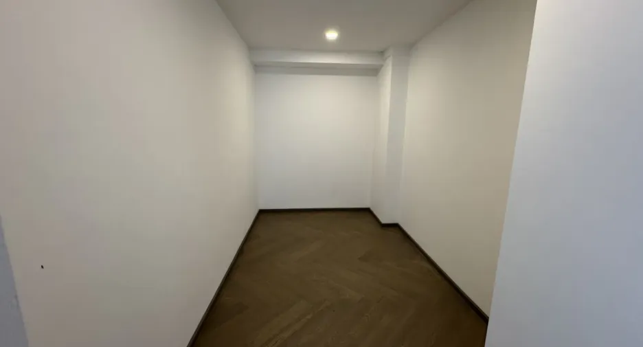 For sale 2 bedrooms condo in Watthana, Bangkok