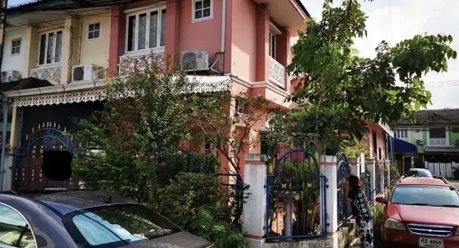For sale 3 bedrooms townhouse in Pak Kret, Nonthaburi