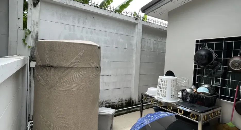 For sale 4 bedrooms house in Mueang Nonthaburi, Nonthaburi