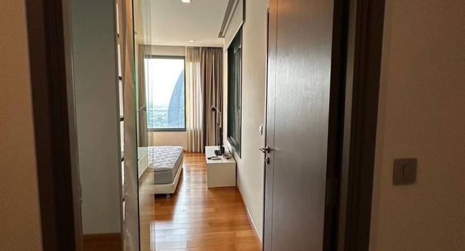 For sale and for rent 2 bedrooms condo in Khlong Toei, Bangkok