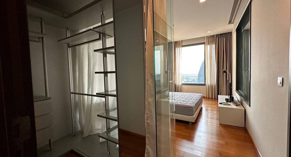 For sale and for rent 2 bedrooms condo in Khlong Toei, Bangkok