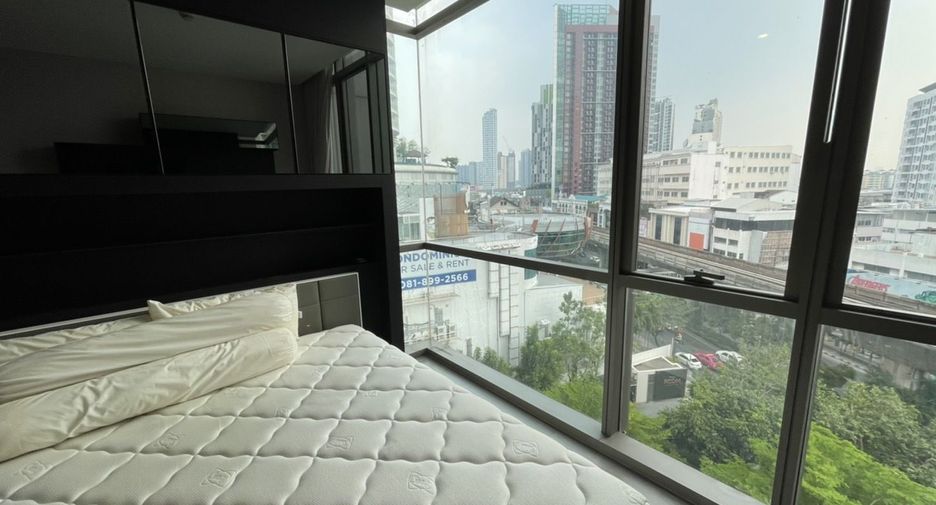 À vendre 1 chambre condo à Khlong Toei, Bangkok