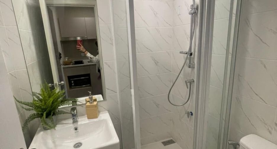 Wohnung zum Kauf und zur Miete mit 1 Zimmer in Wang Thonglang, Bangkok