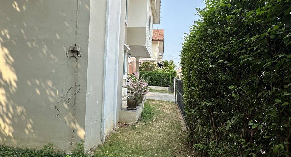 For sale 3 bedrooms house in Bang Bua Thong, Nonthaburi