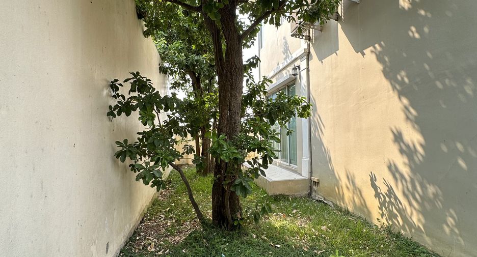 For sale 3 bedrooms house in Bang Bua Thong, Nonthaburi