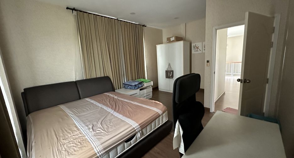 For sale 3 bedrooms house in Bang Bua Thong, Nonthaburi
