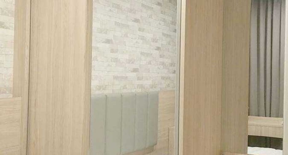 Продажа 1 кровать кондо в Хуаи Кхщанг, Бангкок