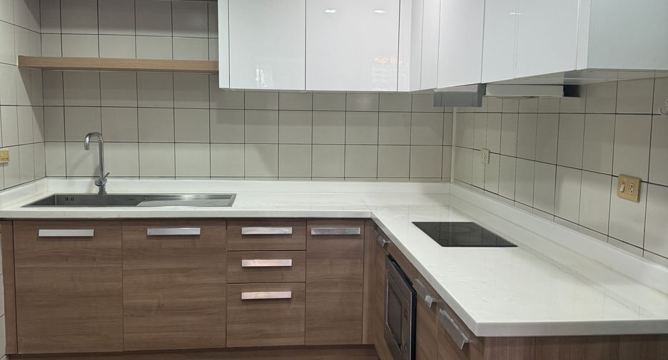 For sale and for rent 2 bedrooms condo in Pathum Wan, Bangkok