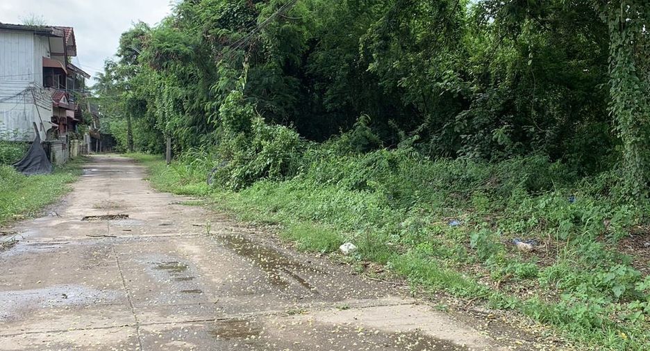 For sale land in Mueang Phichit, Phichit