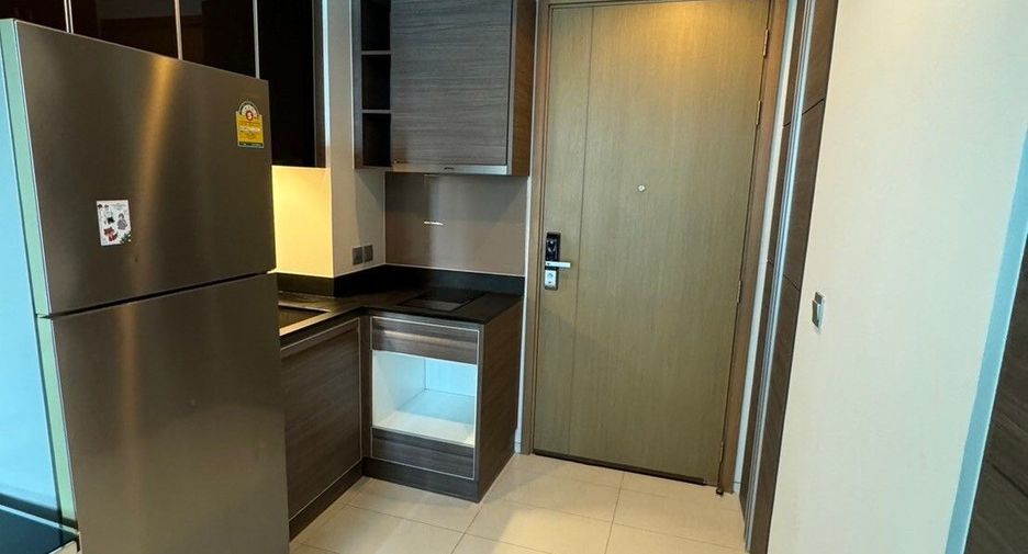 Wohnung zum Kauf mit 1 Zimmer in Khlong Toei, Bangkok