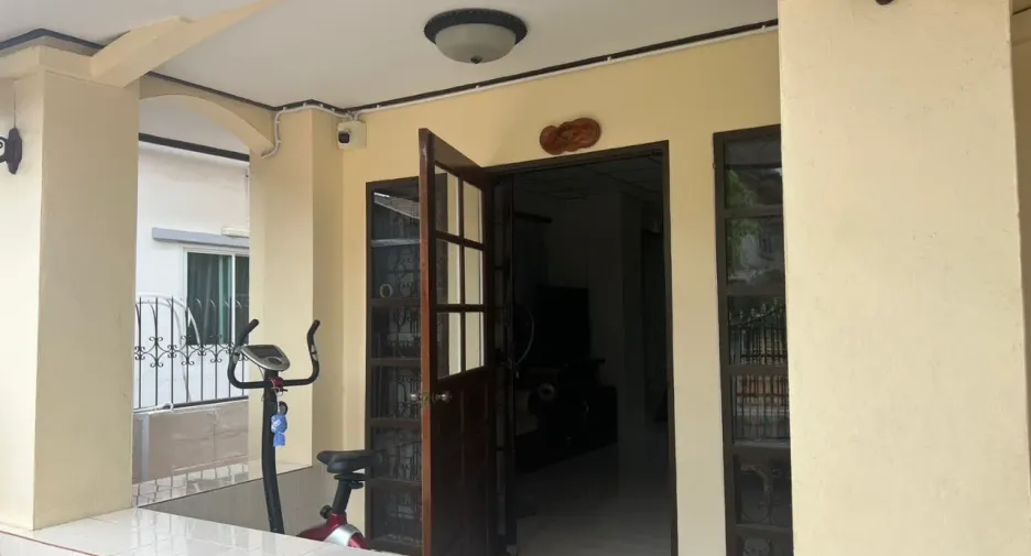For sale 3 bedrooms house in Mueang Samut Sakhon, Samut Sakhon