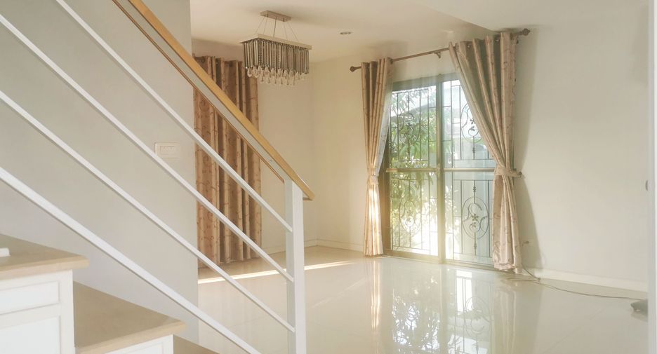 For sale 3 bedrooms house in Pak Kret, Nonthaburi