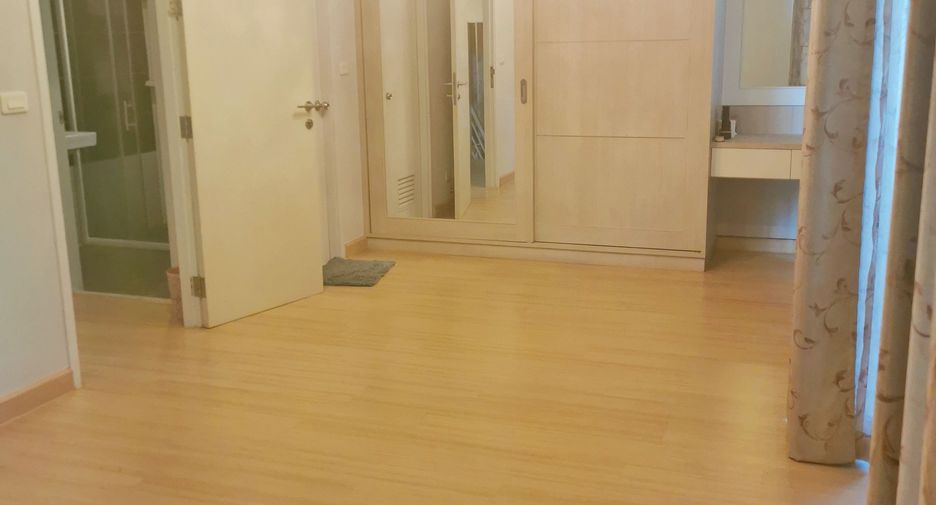 For sale 3 bedrooms house in Pak Kret, Nonthaburi