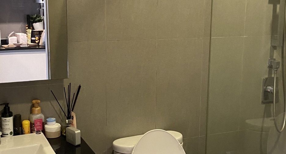 À vendre studio condo à Chatuchak, Bangkok