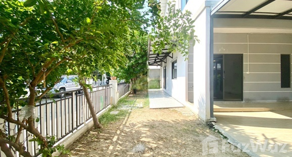 For sale 3 ベッドルーム townhouse in Bang Kruai, Nonthaburi