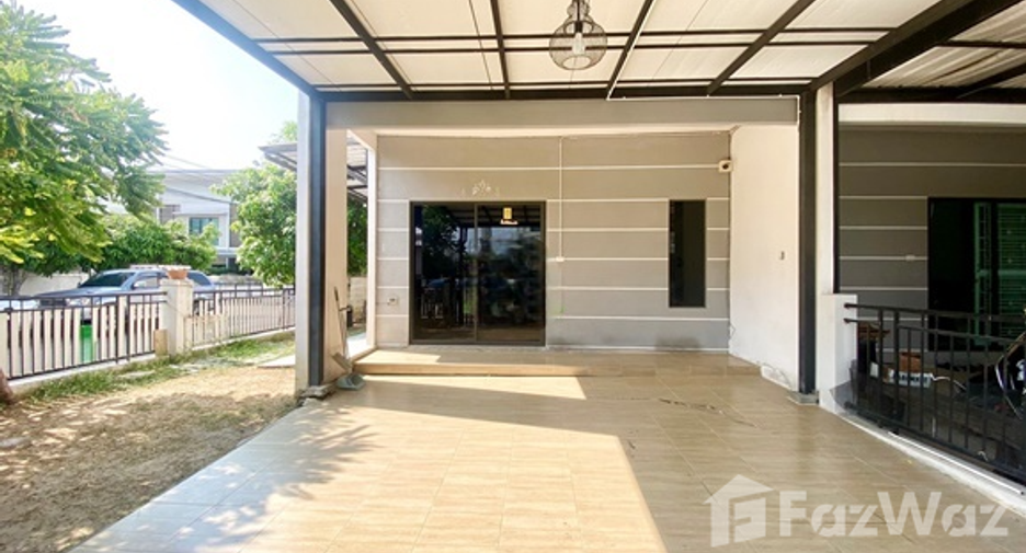 For sale 3 ベッドルーム townhouse in Bang Kruai, Nonthaburi