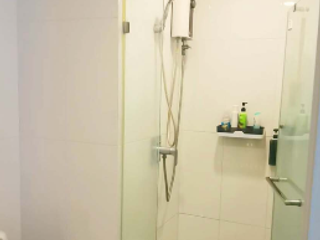 À vendre 2 chambres condo à Yan Nawa, Bangkok