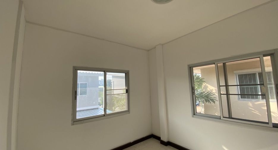 Haus zur Miete mit 3 Zimmer in Sam Phran, Nakhon Pathom