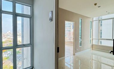 For sale 1 bed condo in Bang Na, Bangkok