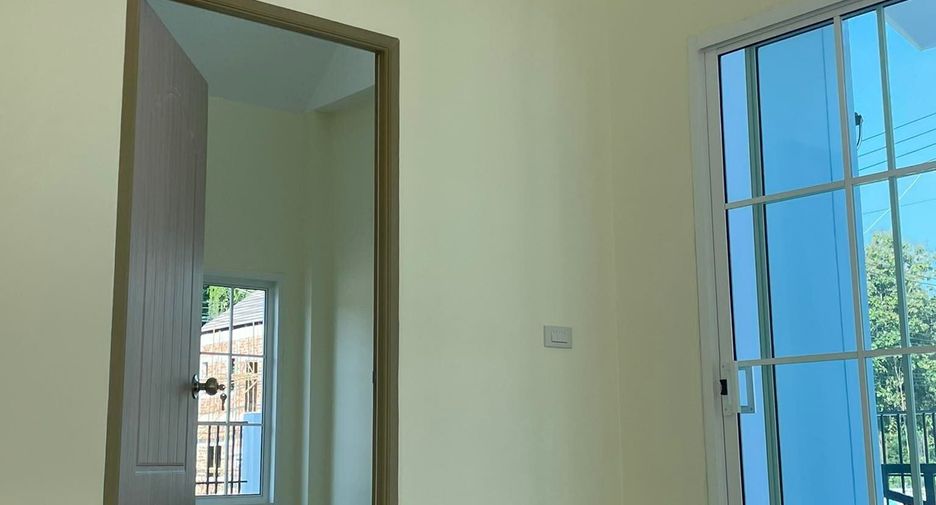 For sale 3 bedrooms house in Mueang Phayao, Phayao
