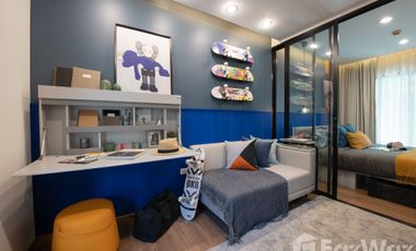 À vendre 2 chambres condo à Huai Khwang, Bangkok
