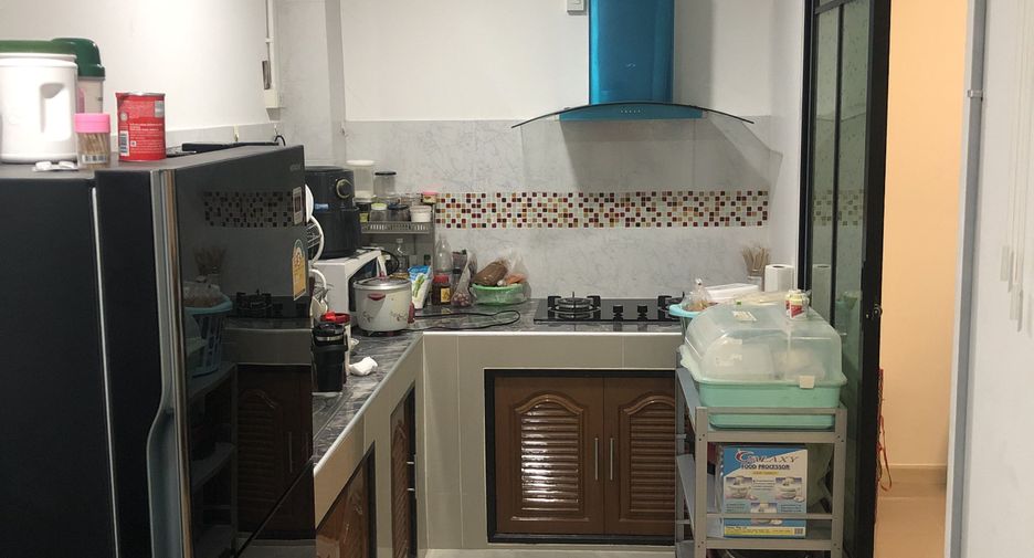 For sale 3 ベッドルーム townhouse in Mueang Pathum Thani, Pathum Thani