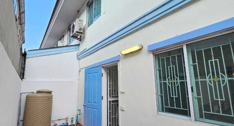 For sale そして for rent 3 ベッドルーム townhouse in Bang Yai, Nonthaburi