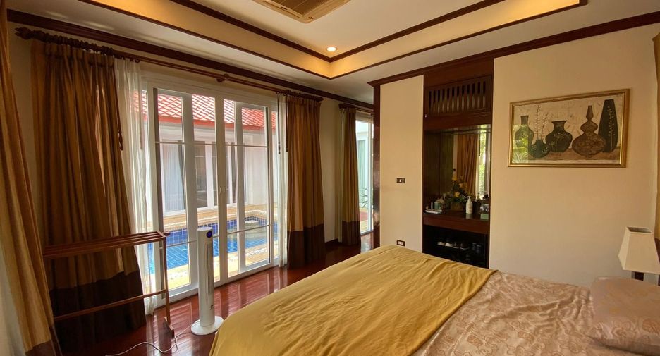 Villa zum Kauf mit 4 Zimmer in Kathu, Phuket