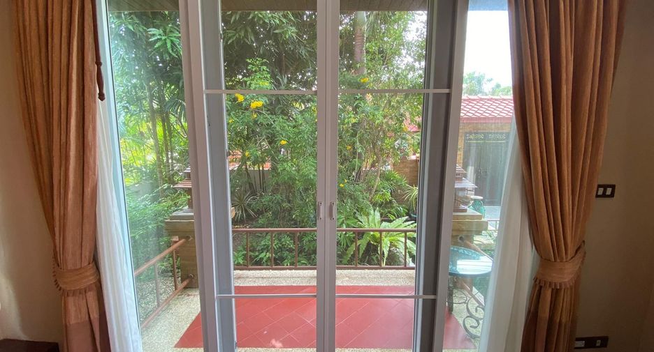 Villa zum Kauf mit 4 Zimmer in Kathu, Phuket