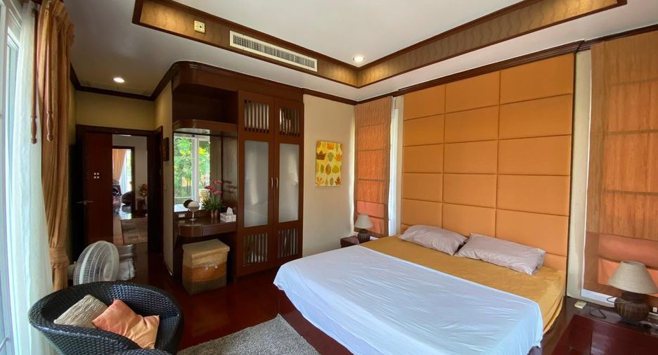 For sale 4 bedrooms villa in Kathu, Phuket