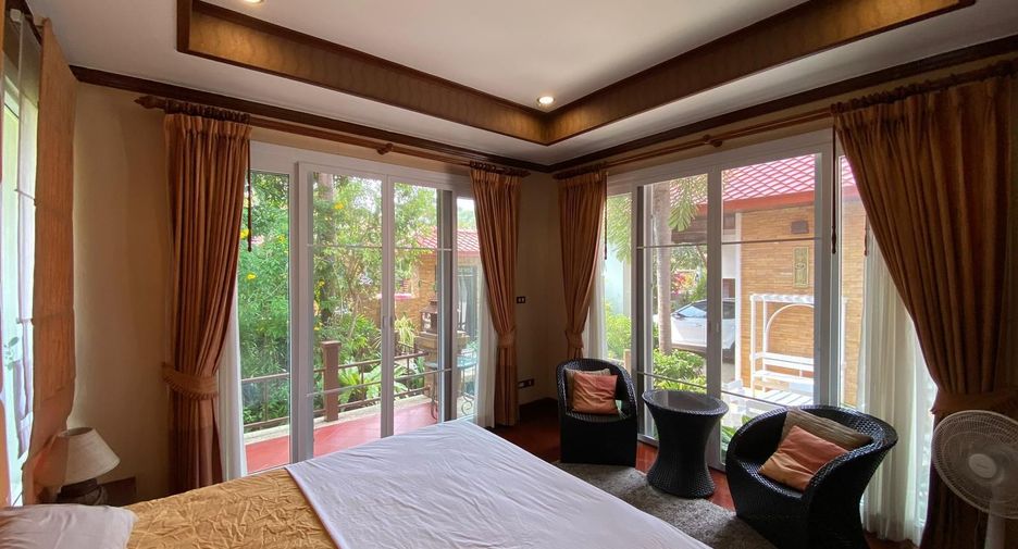 Villa zum Kauf mit 4 Zimmer in Kathu, Phuket
