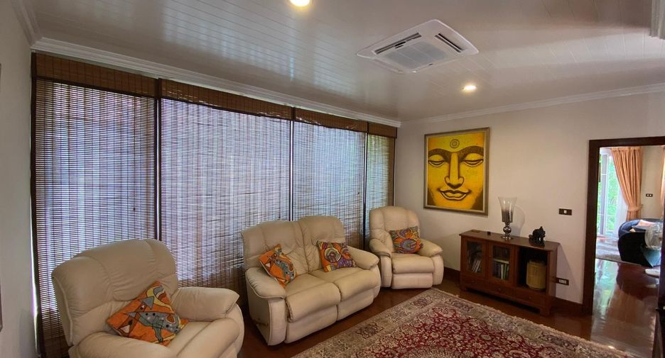 Villa zum Kauf mit 4 Zimmer in Kathu, Phuket