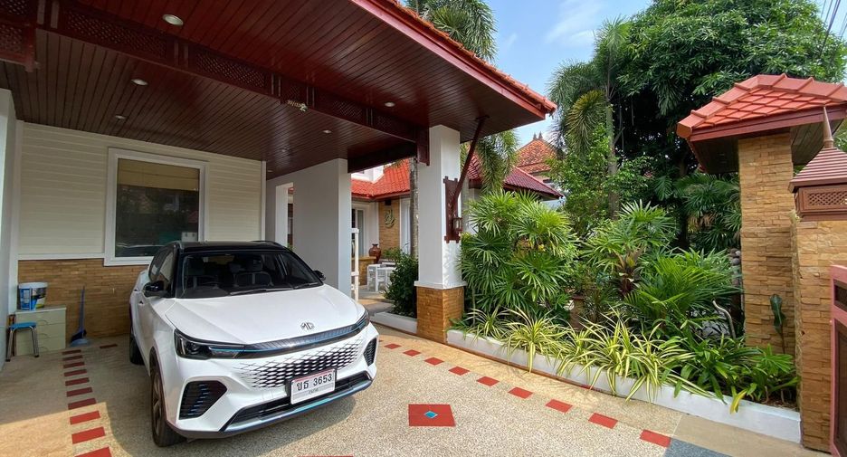 Villa zum Kauf mit 4 Zimmer in Kathu, Phuket
