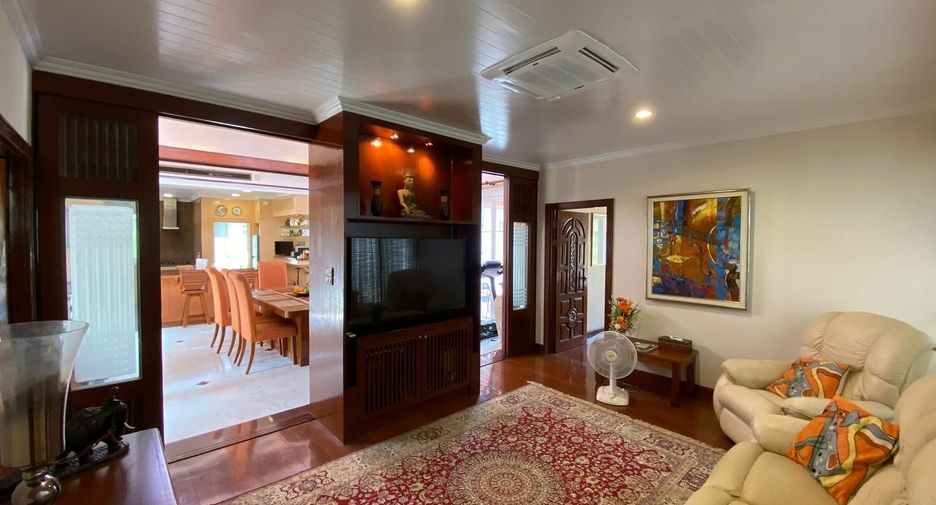Villa zum Kauf mit 4 Zimmer in Kathu, Phuket