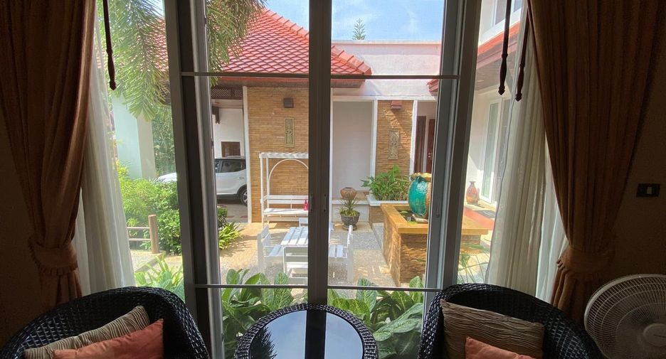 Villa zum Kauf mit 4 Zimmer in Kathu, Phuket