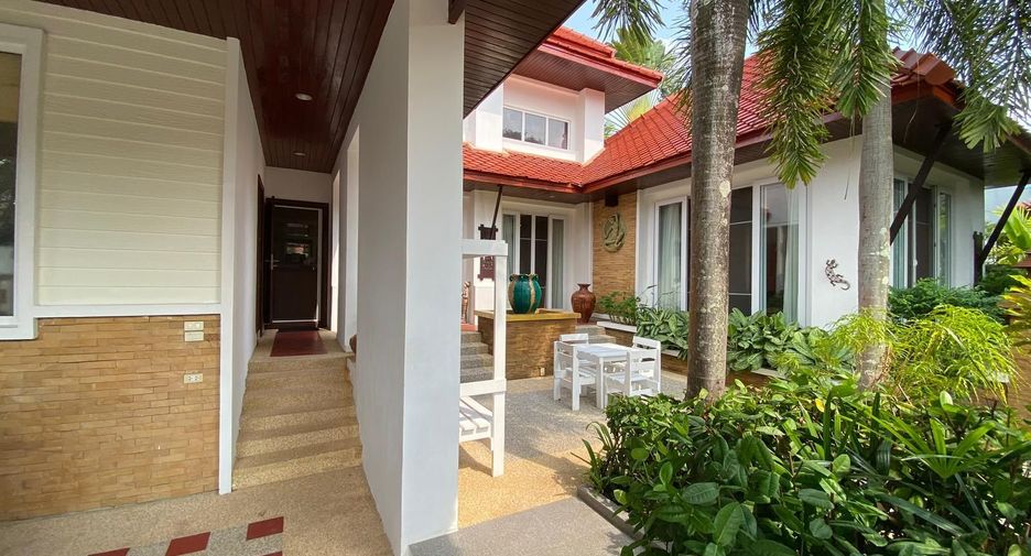 Villa zum Kauf mit 4 Zimmer in Kathu, Phuket