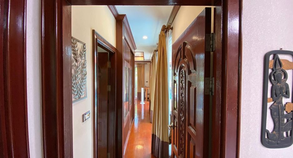Villa zum Kauf mit 4 Zimmer in Kathu, Phuket