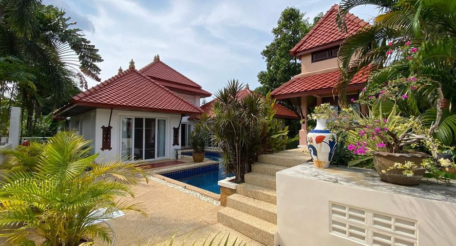 Villa zum Kauf mit 4 Zimmer in Kathu, Phuket