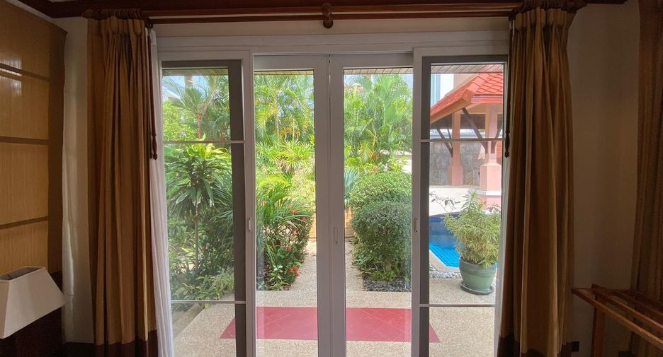 Villa zum Kauf mit 4 Zimmer in Kathu, Phuket