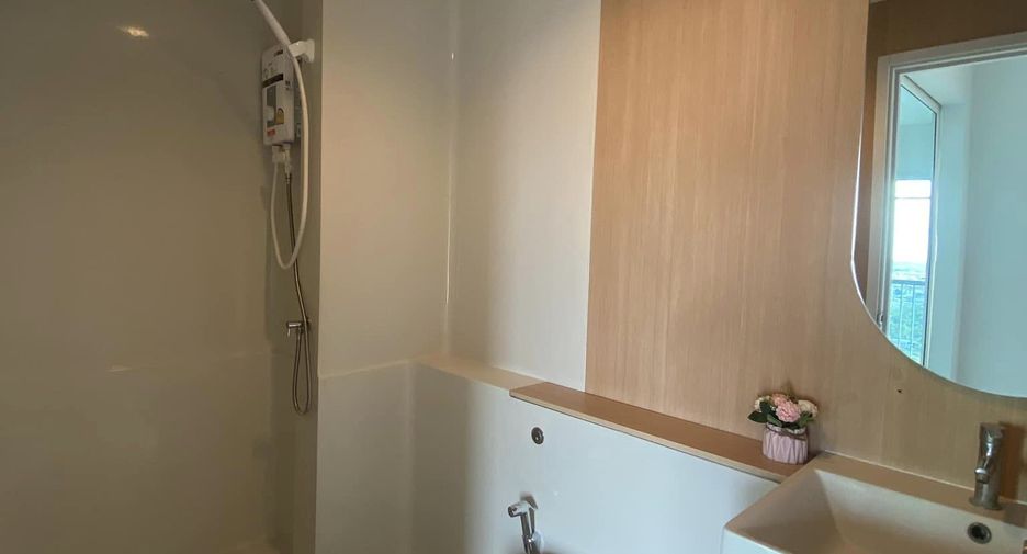 À vendre 1 chambre condo à Bang Sue, Bangkok
