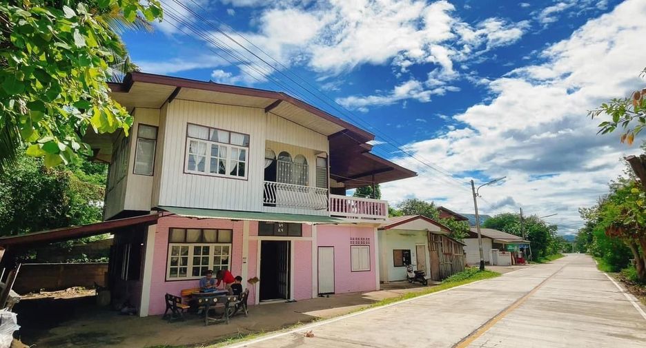 For sale 3 bedrooms house in Mueang Phrae, Phrae