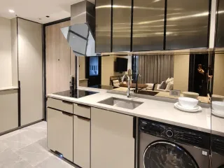 For sale 2 bedrooms condo in Watthana, Bangkok