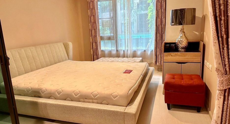 For sale 1 bed condo in Yan Nawa, Bangkok